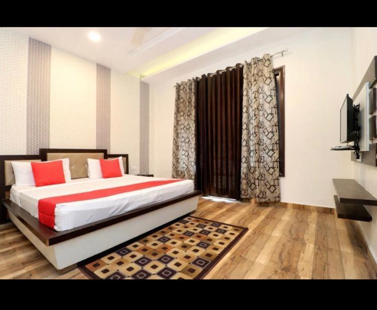 Hotel Unique House Amritsar Exterior foto